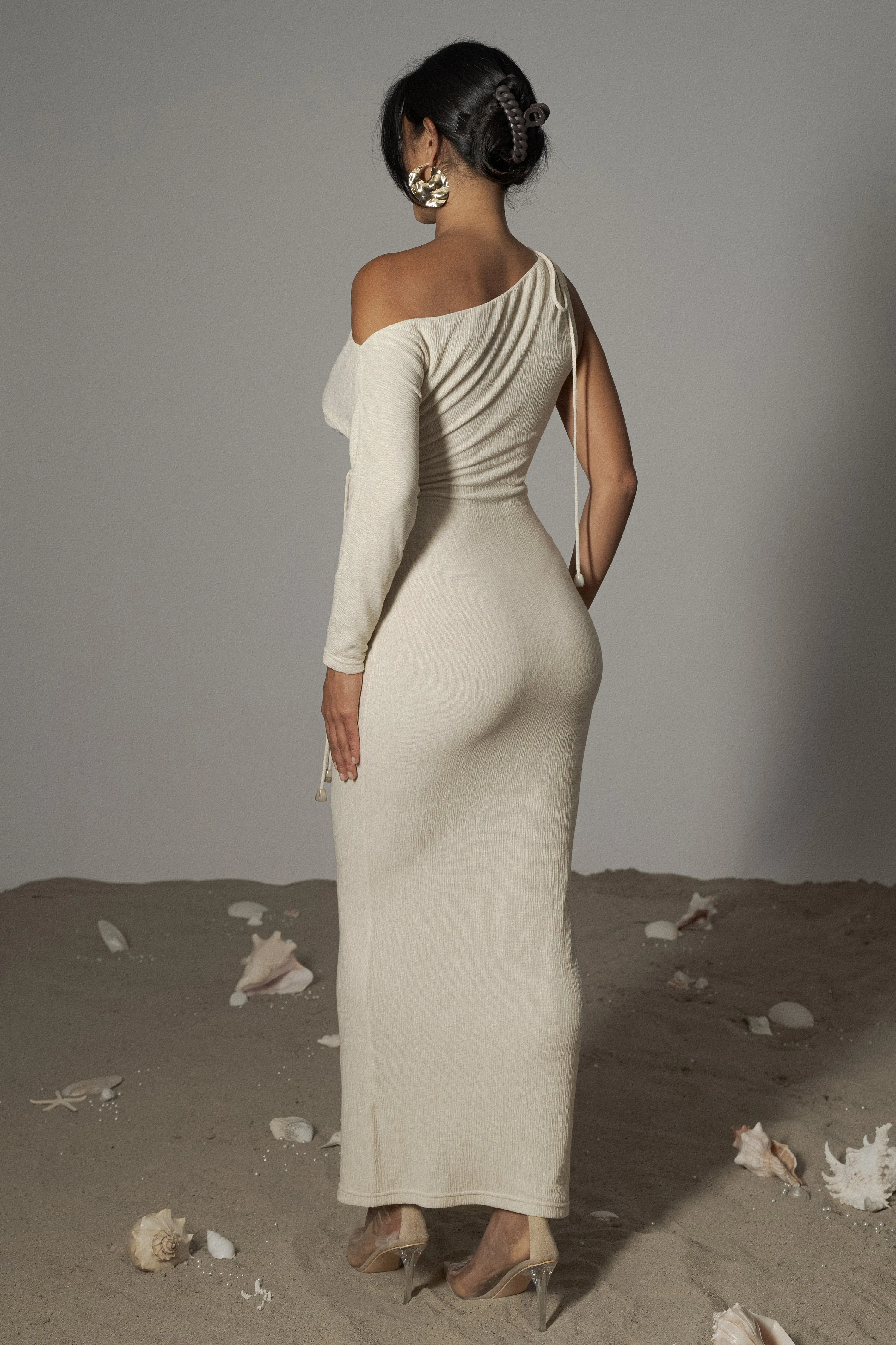 Ivory Odelia Crinkled Maxi Dress