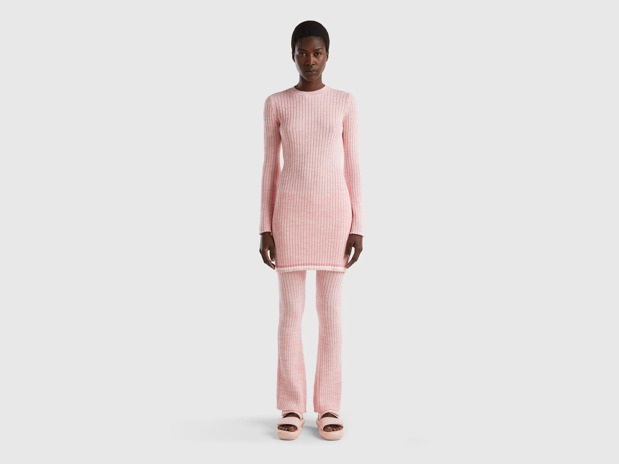 Short sweater dress