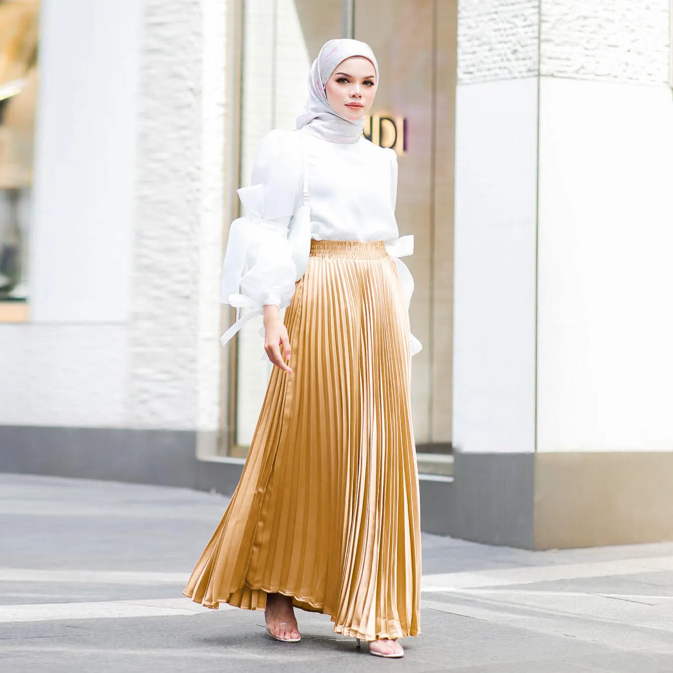 Women's Pressed Pleated Maxi Skirt