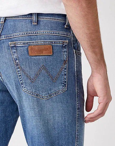 Wrangler Texas Worn Broke Jeans R